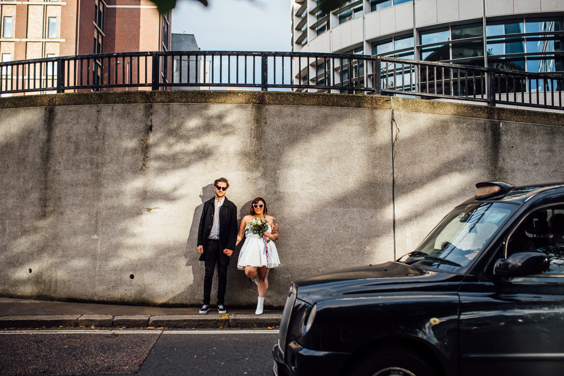 london elopement, cool wedding photography, modern wedding photography, michelle wood photographer