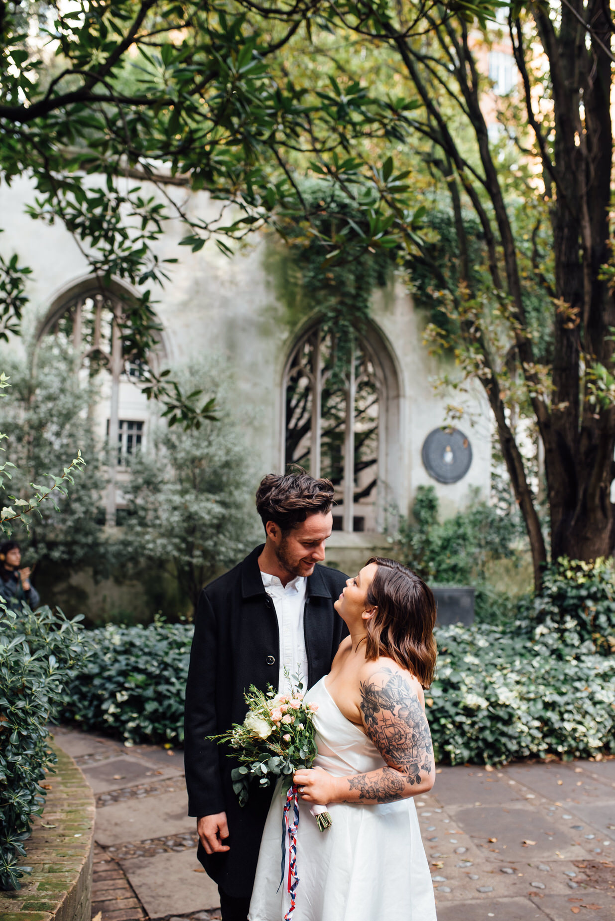 london elopement, cool wedding photography, modern wedding photography, michelle wood photographer