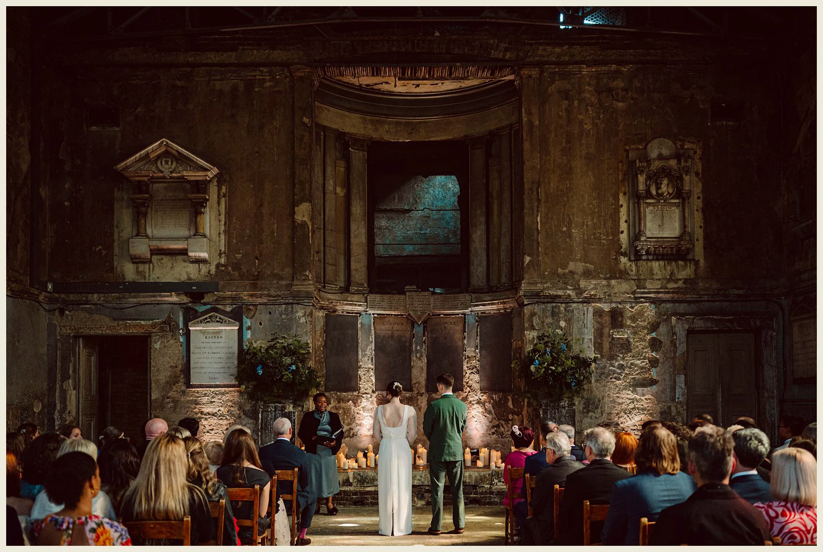 asylum chapel wedding ceremony, london wedding photographer
